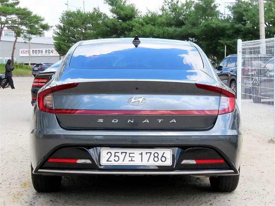 Hyundai Sonata — фото 4