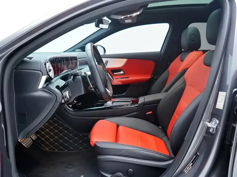 Mercedes-Benz A-Class AMG — фото 7