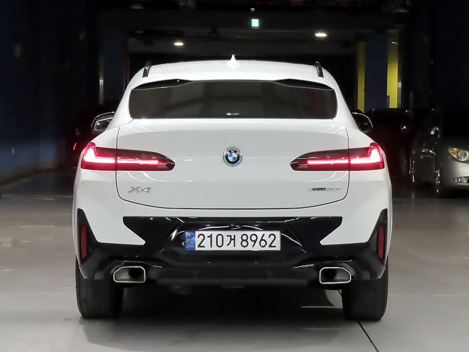 BMW X4 — фото 10