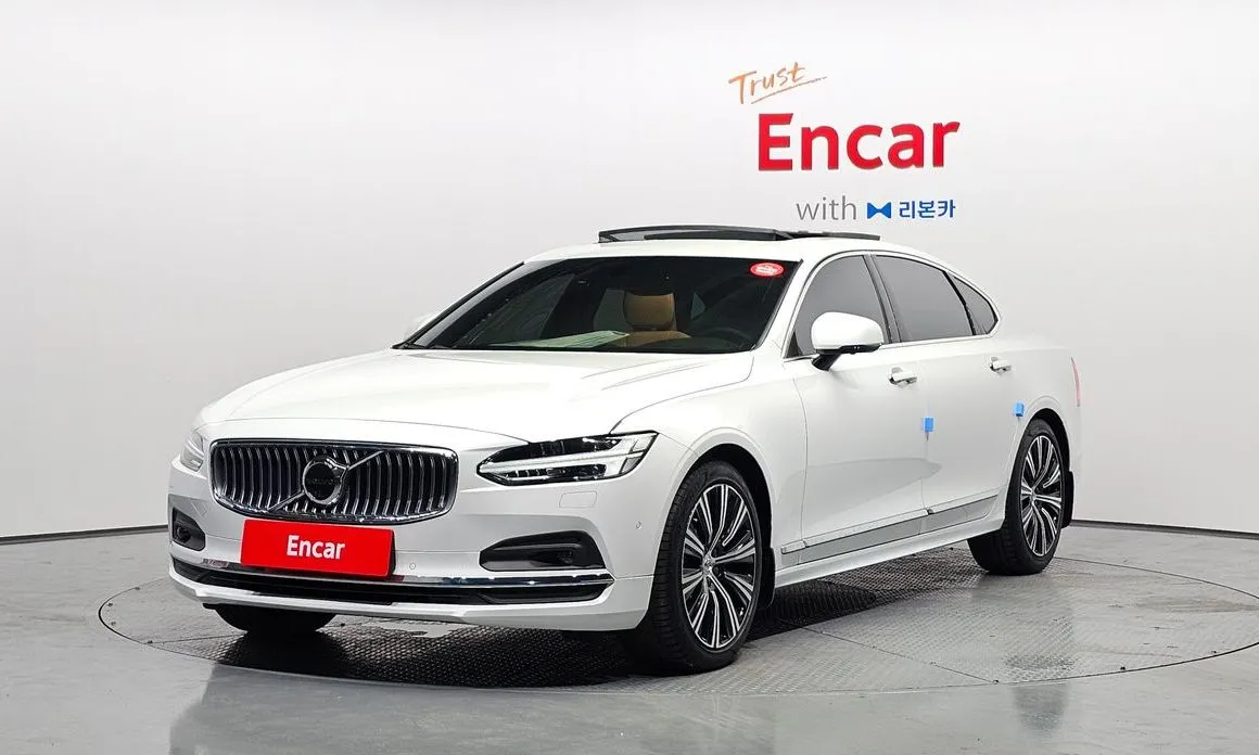 Volvo S90 — фото 1