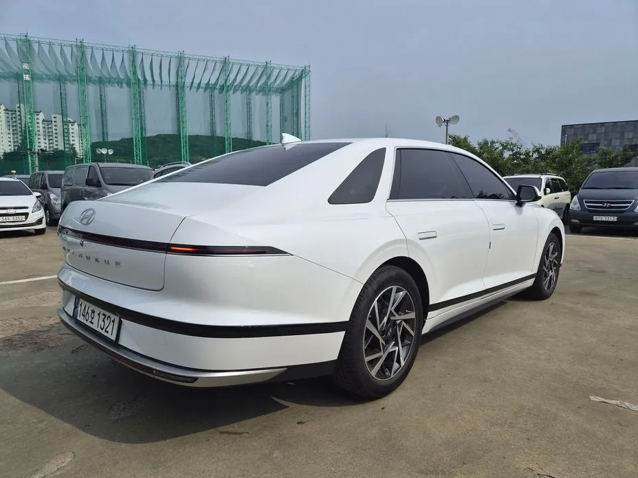 Hyundai Grandeur — фото 10