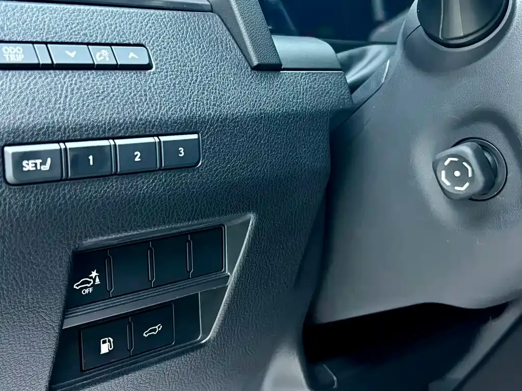 Lexus GX — фото 9
