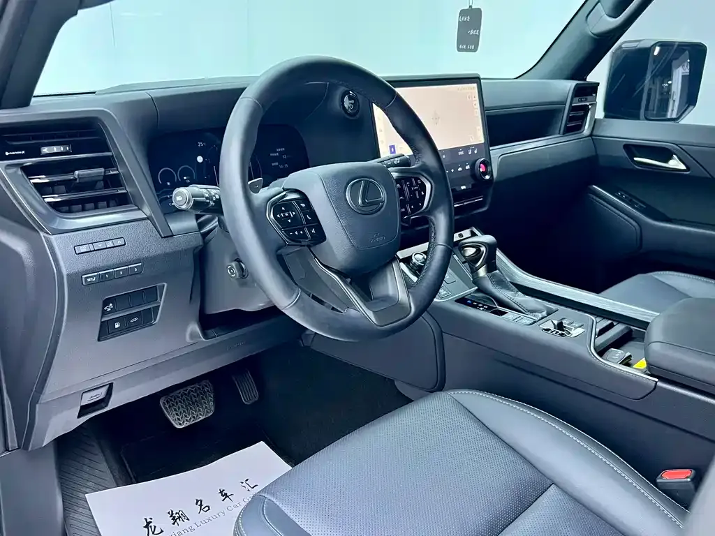 Lexus GX — фото 5
