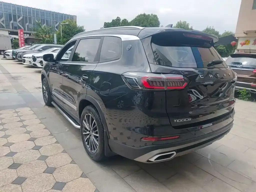 Chery Tiggo 8 — фото 3