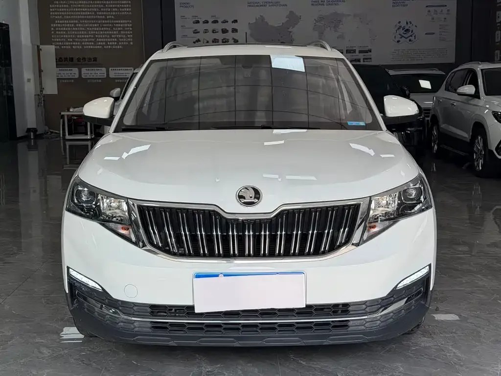 Skoda Kamiq — фото 3