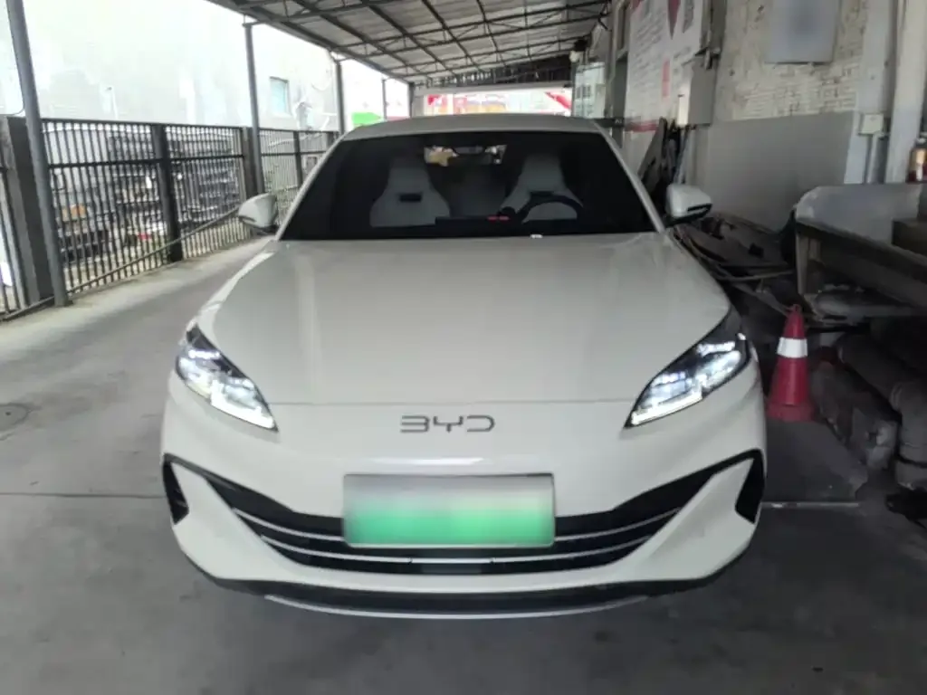 BYD Seal 06 — фото 10