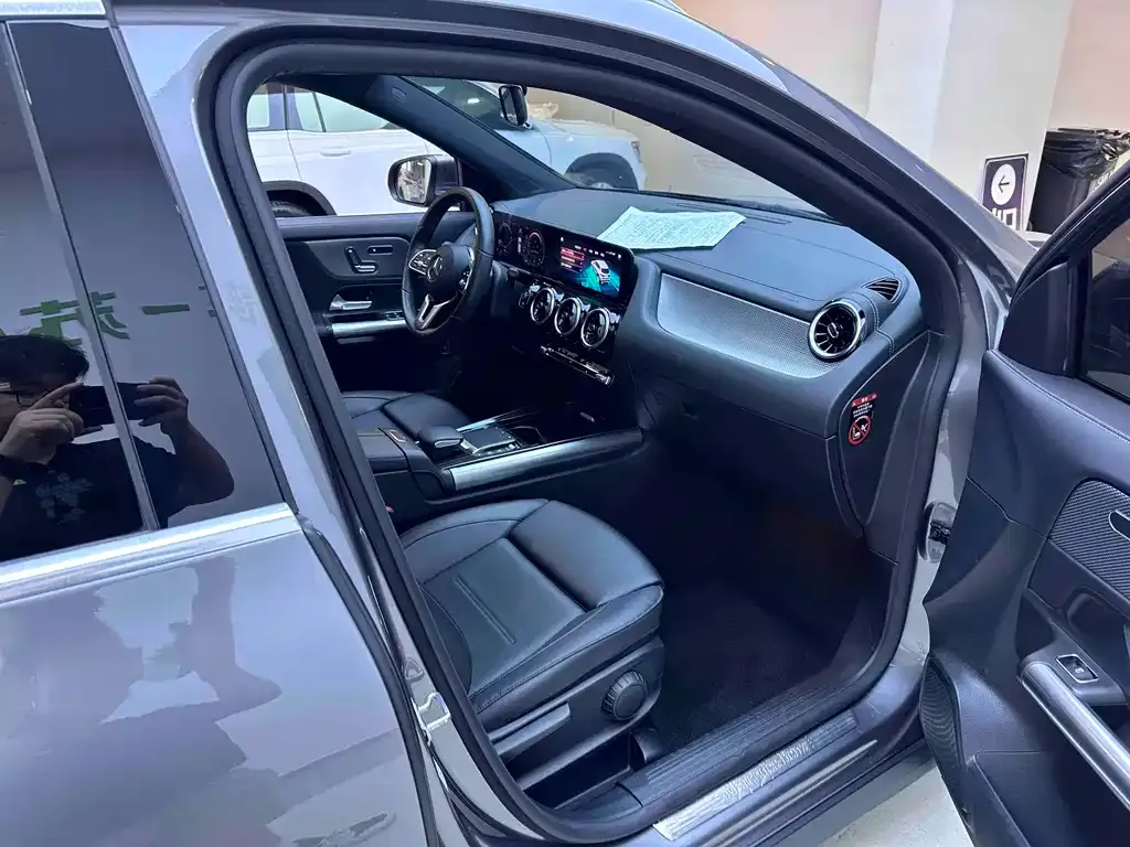 Mercedes-Benz GLA — фото 5