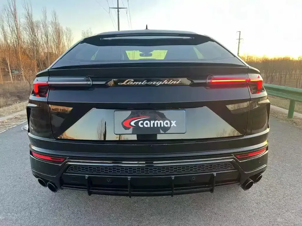 Lamborghini Urus — фото 4