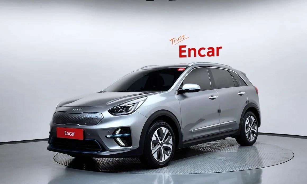Kia Niro — фото 1