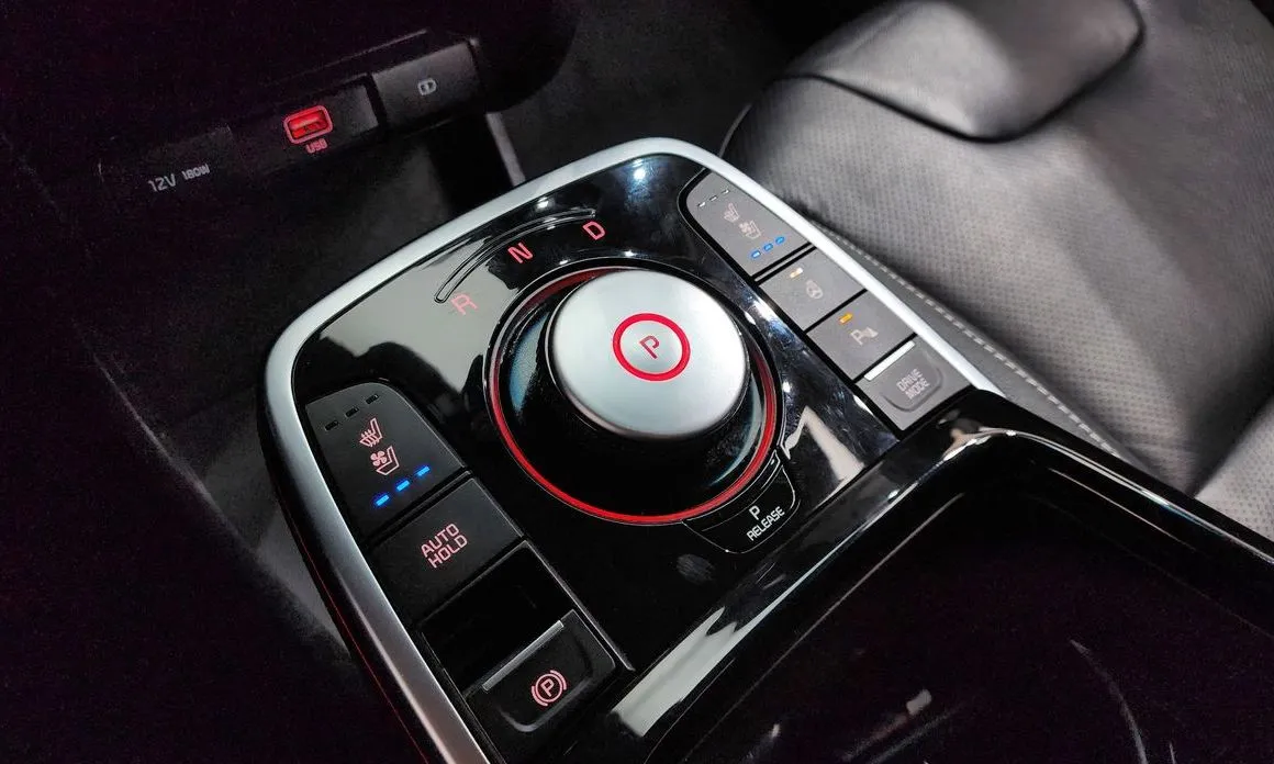 Kia Niro — фото 4