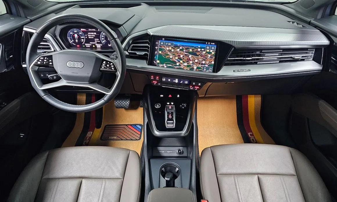 Audi Q4 e-tron — фото 10