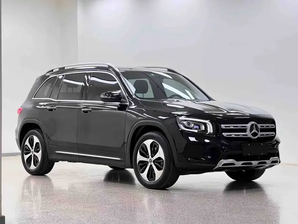 Mercedes-Benz GLB — фото 3