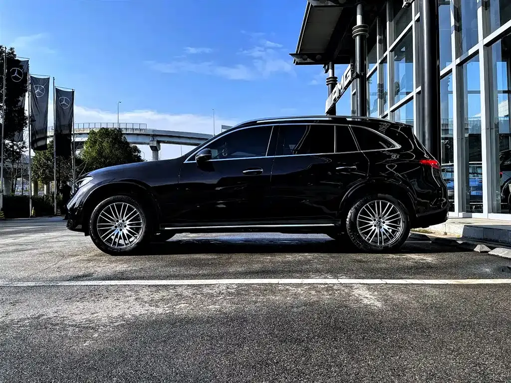 Mercedes-Benz GLC — фото 9