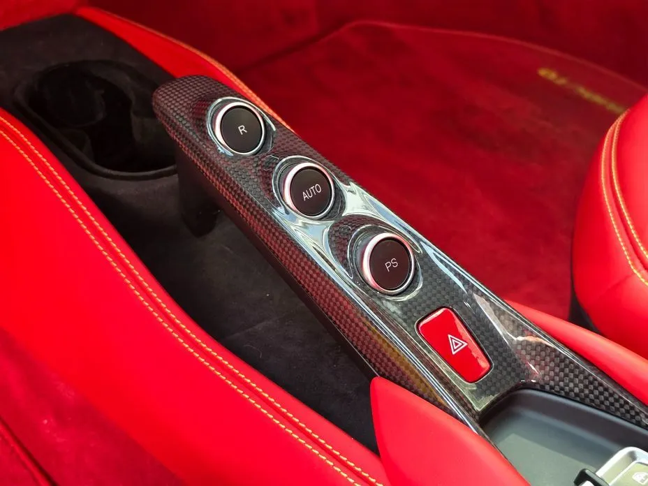 Ferrari F8 — фото 3