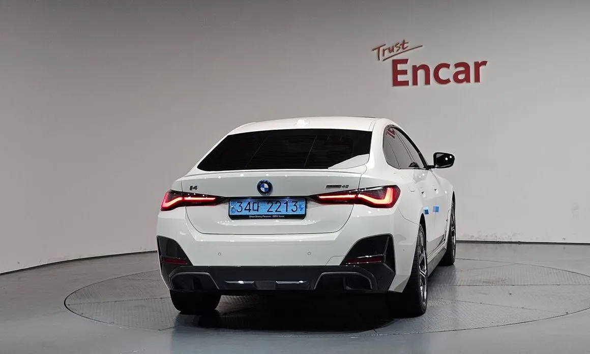 BMW i4 — фото 2
