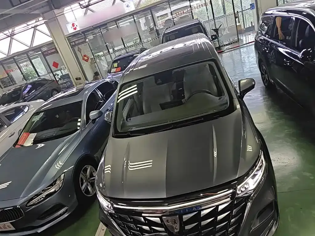 Roewe iMAX8 — фото 7