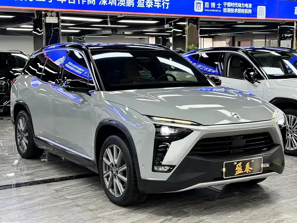 NIO ES8 — фото 8