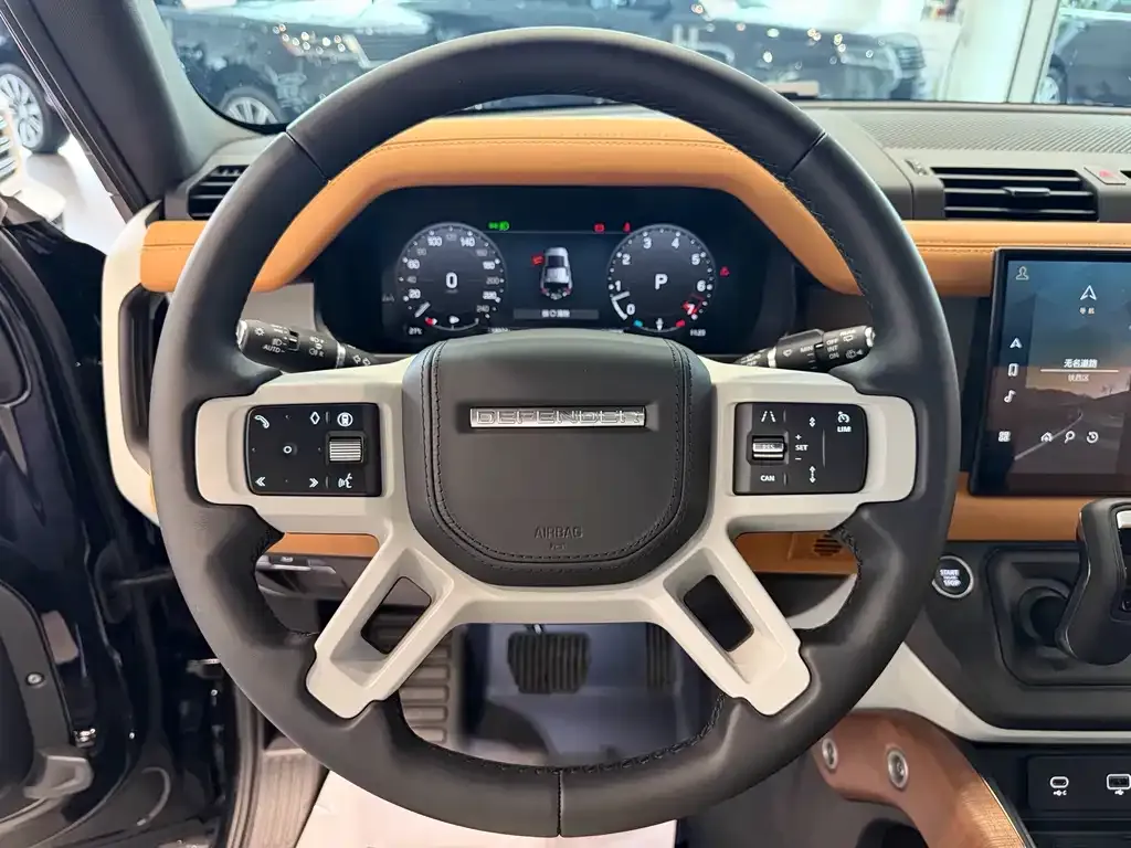 Land Rover Defender — фото 2