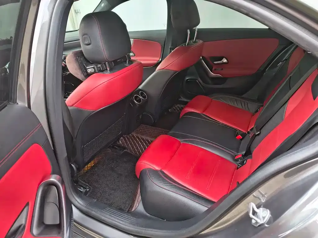 Mercedes-Benz A-Class AMG — фото 2