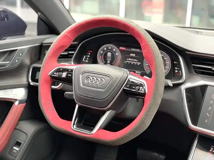 Audi A7L — фото 9