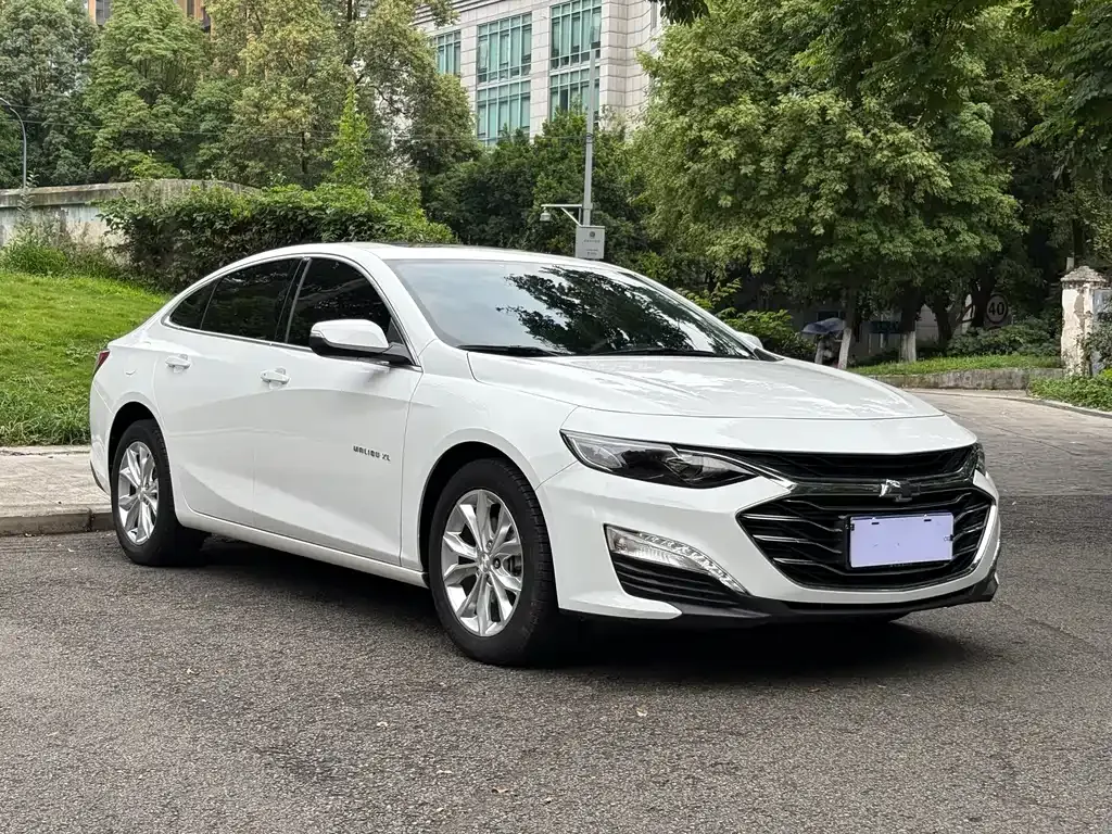 Chevrolet Malibu XL — фото 10
