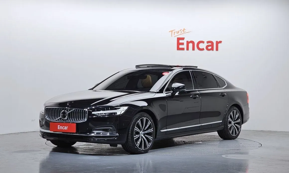 Volvo S90 — фото 1
