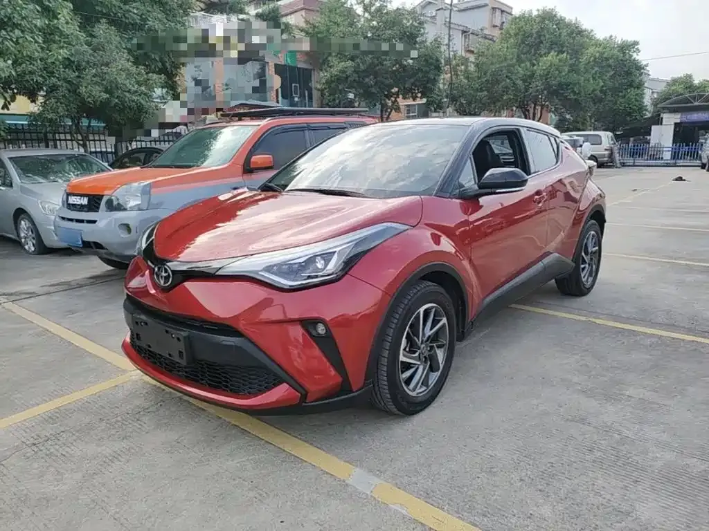 Toyota C-HR — фото 3