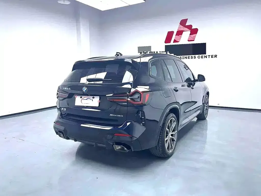 BMW X3 — фото 9