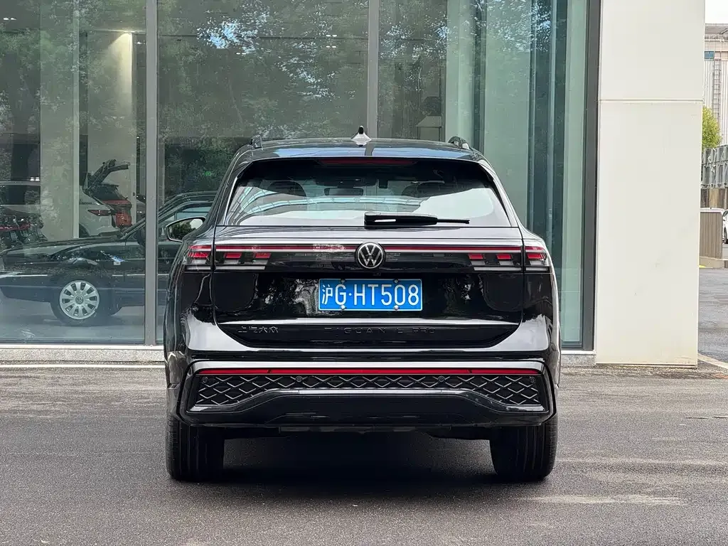 Volkswagen Tiguan L — фото 9