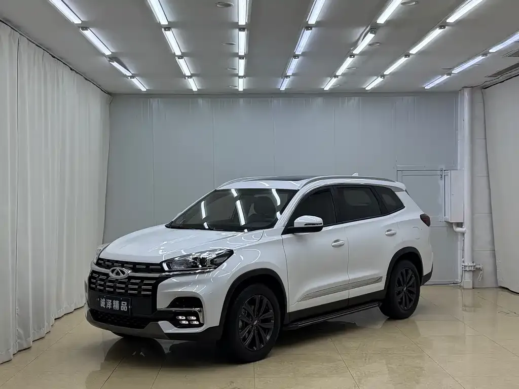Chery Tiggo 8 — фото 1