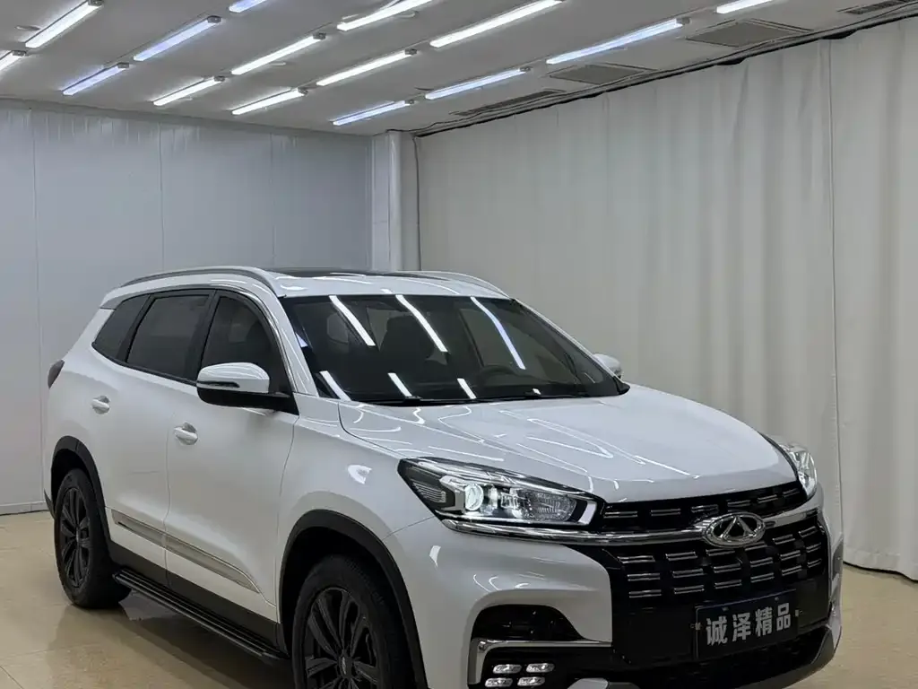 Chery Tiggo 8 — фото 3