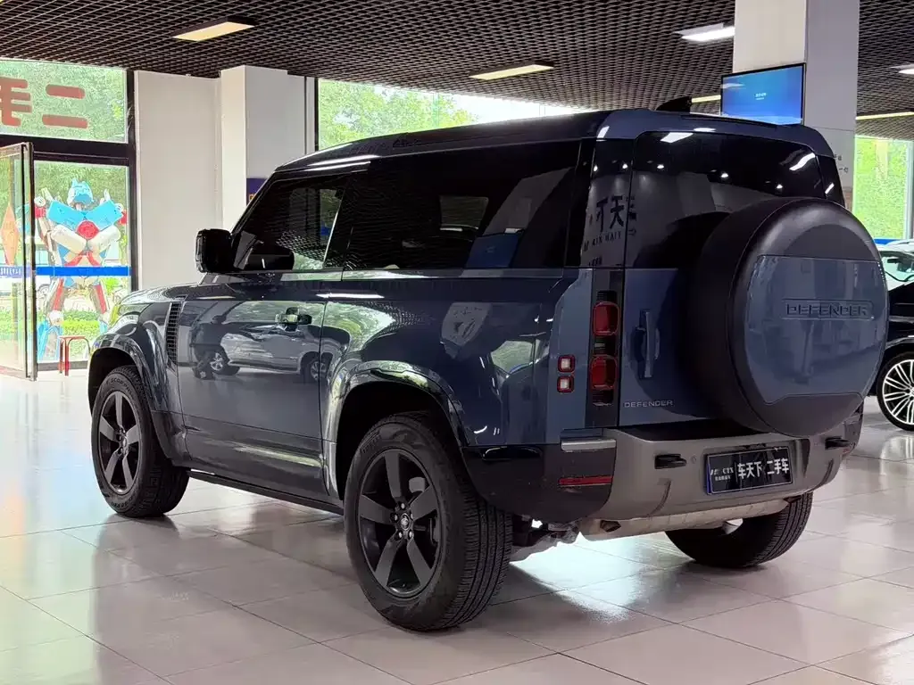Land Rover Defender — фото 8
