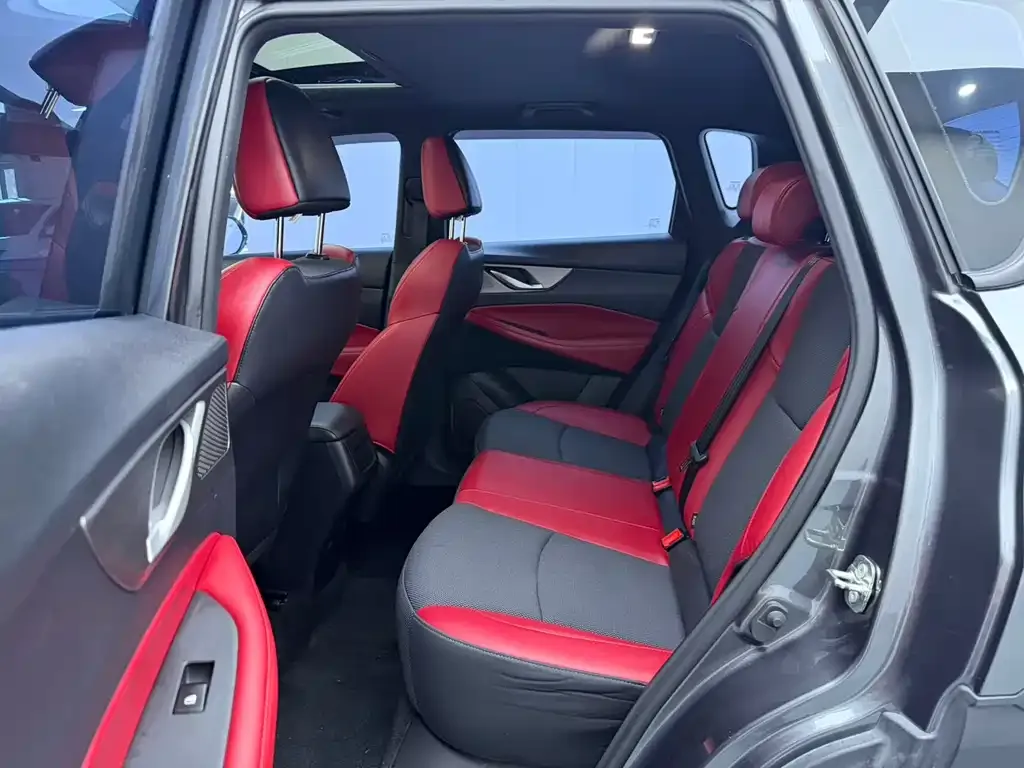 Changan CS35PLUS — фото 2