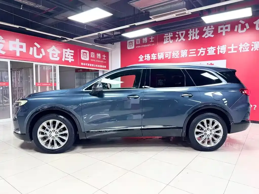 Buick Enclave — фото 9