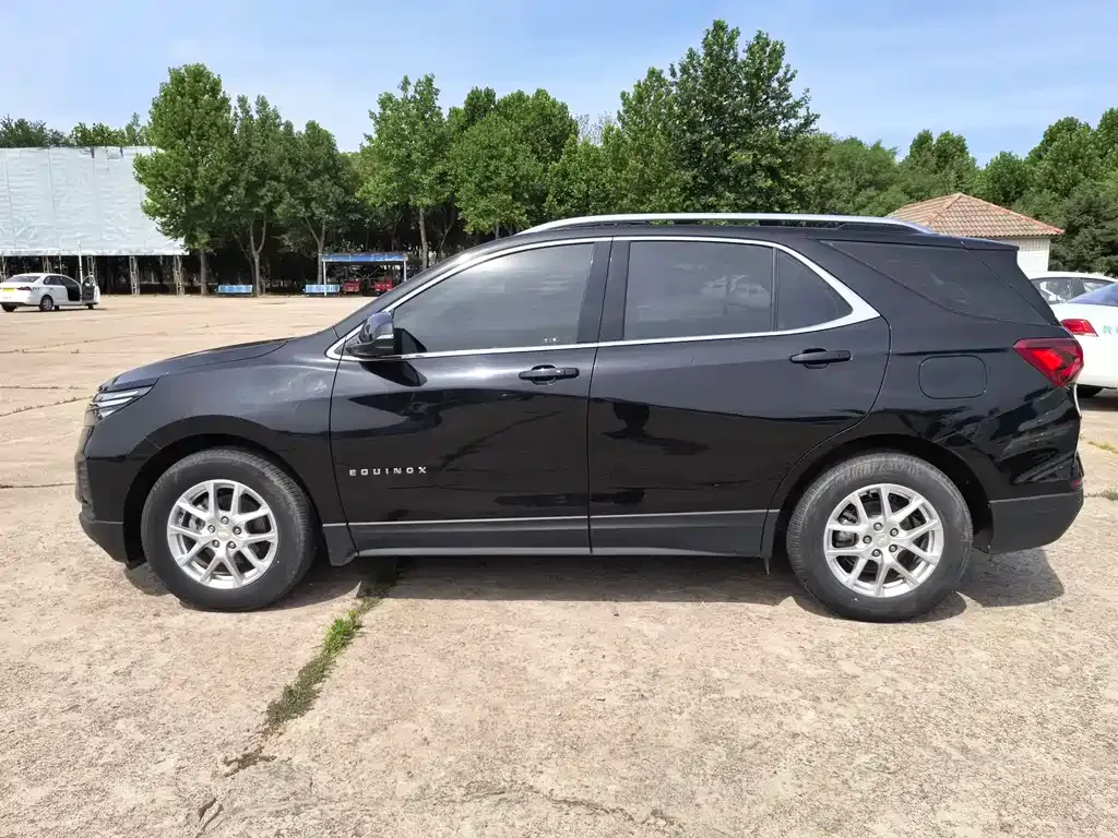 Chevrolet Equinox — фото 6