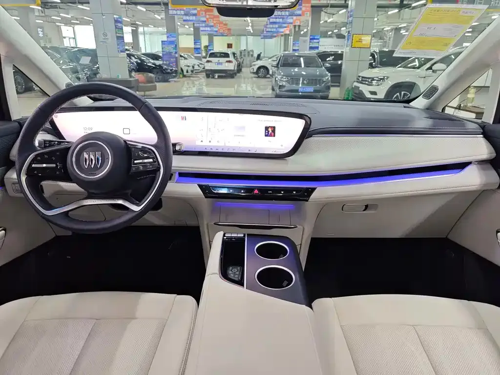 Buick GL8 Hybrid — фото 5