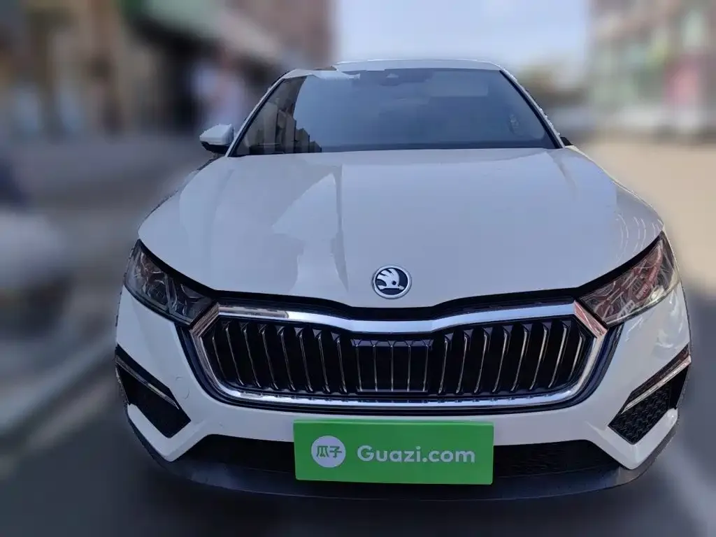 Skoda Octavia — фото 7