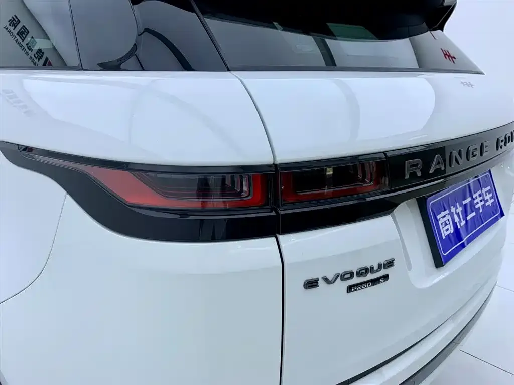 Land Rover Evoque — фото 9
