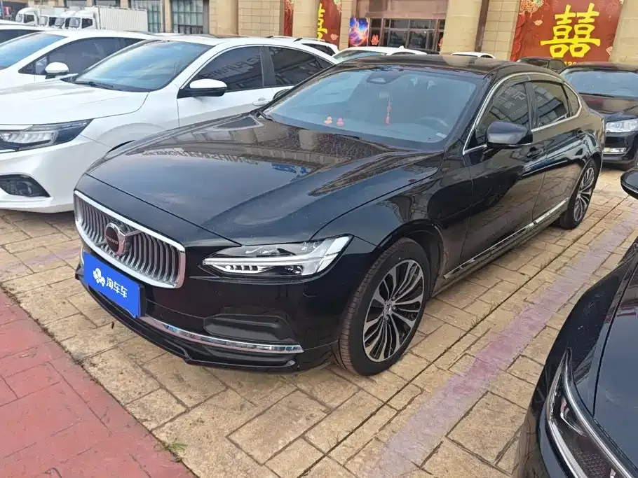 Volvo S90 — фото 1
