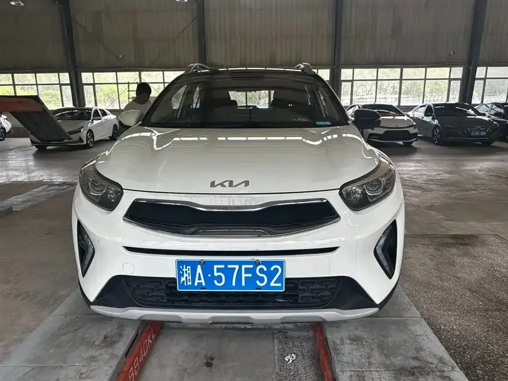 Kia KX1 — фото 1