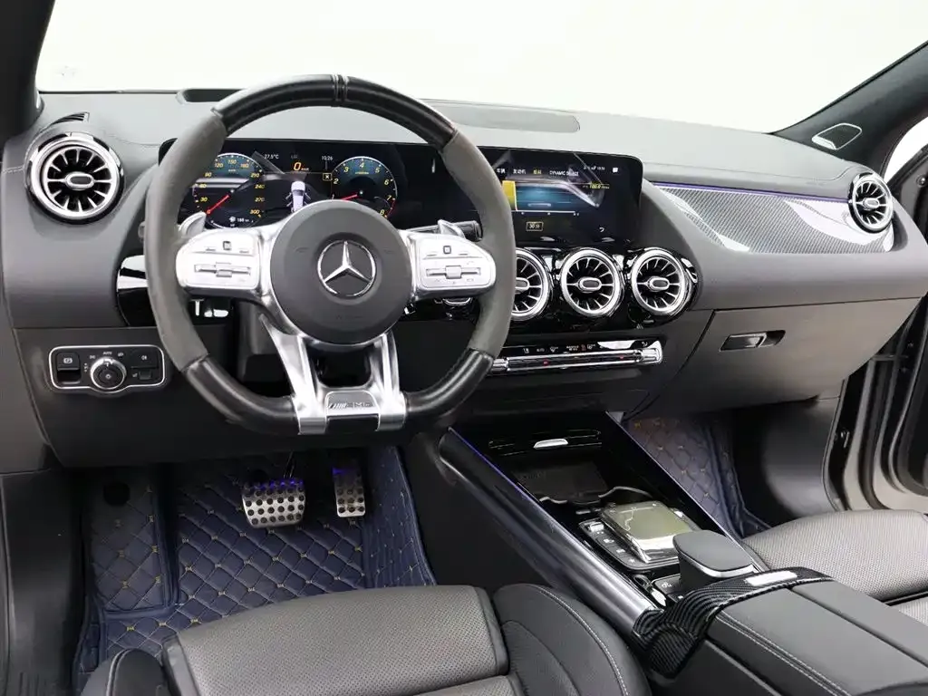 Mercedes-Benz GLA AMG — фото 5