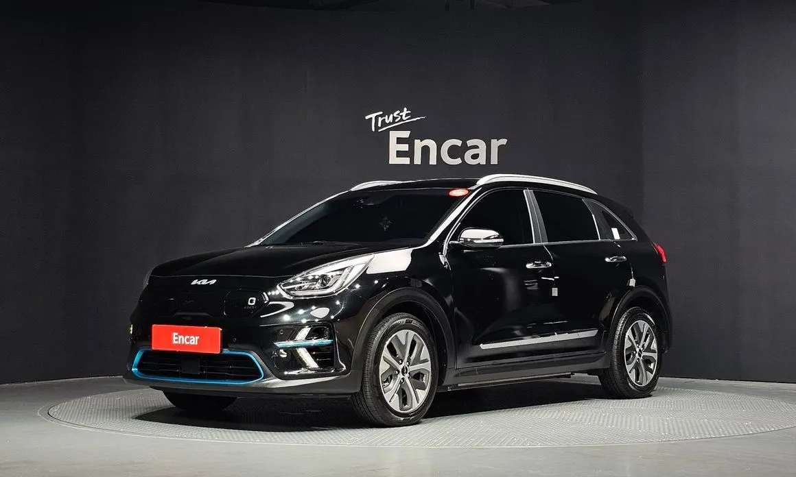 Kia Niro — фото 1