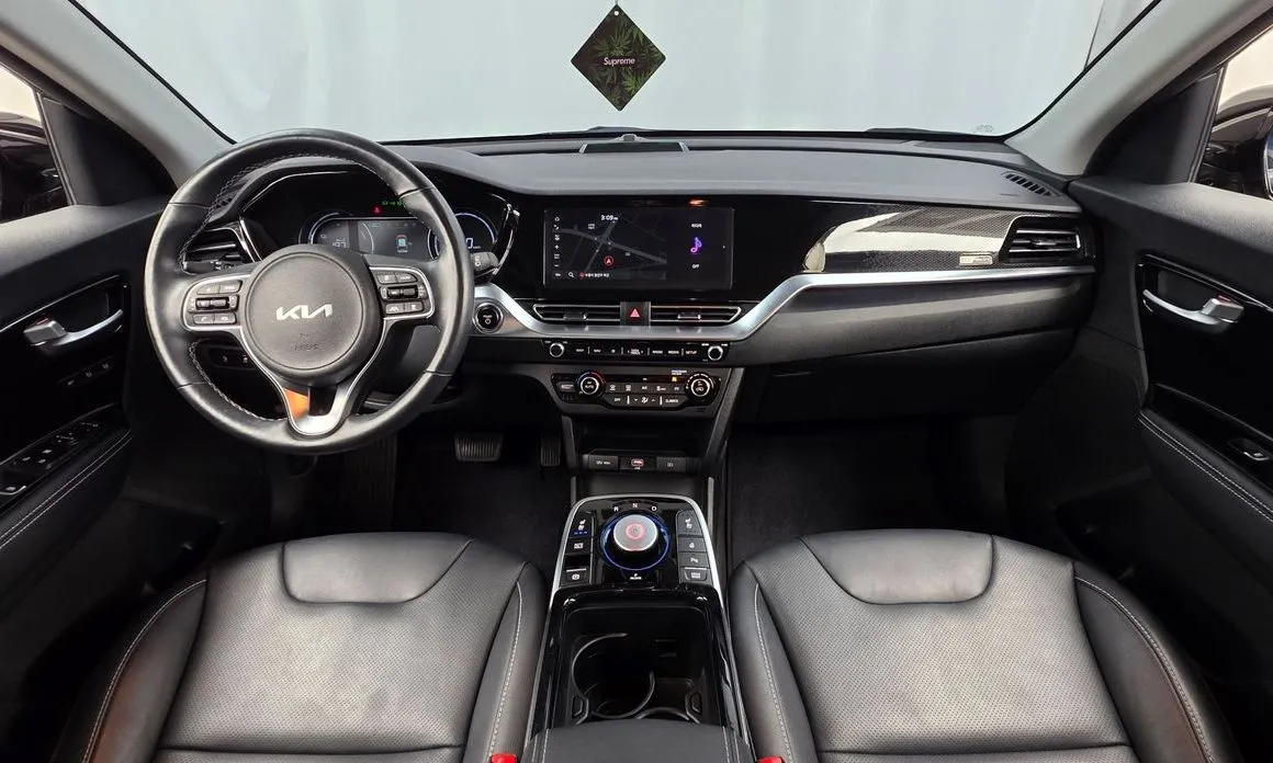 Kia Niro — фото 10