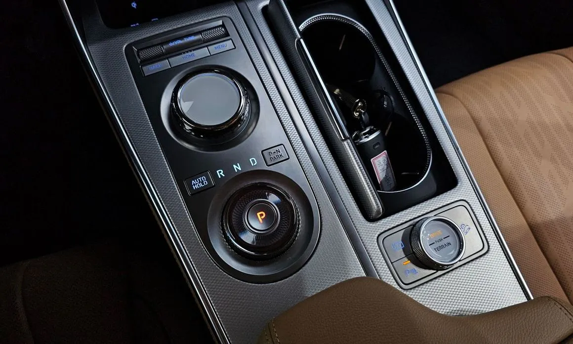 Genesis GV80 — фото 9