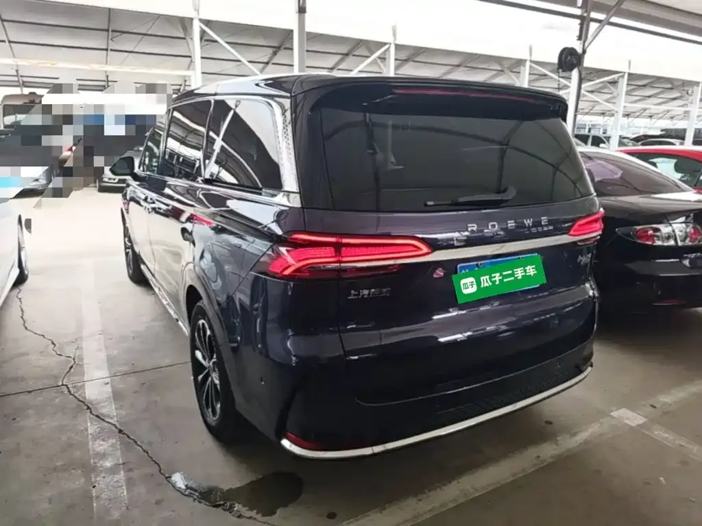 Roewe iMAX8 — фото 7
