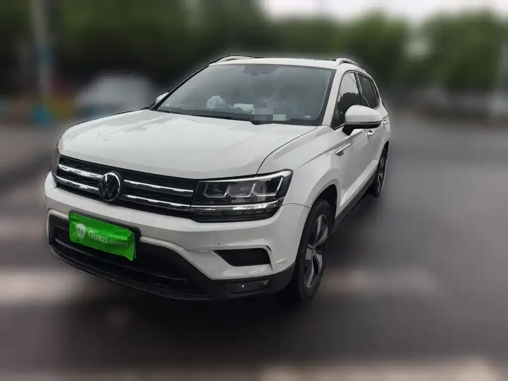 Volkswagen Tharu — фото 3