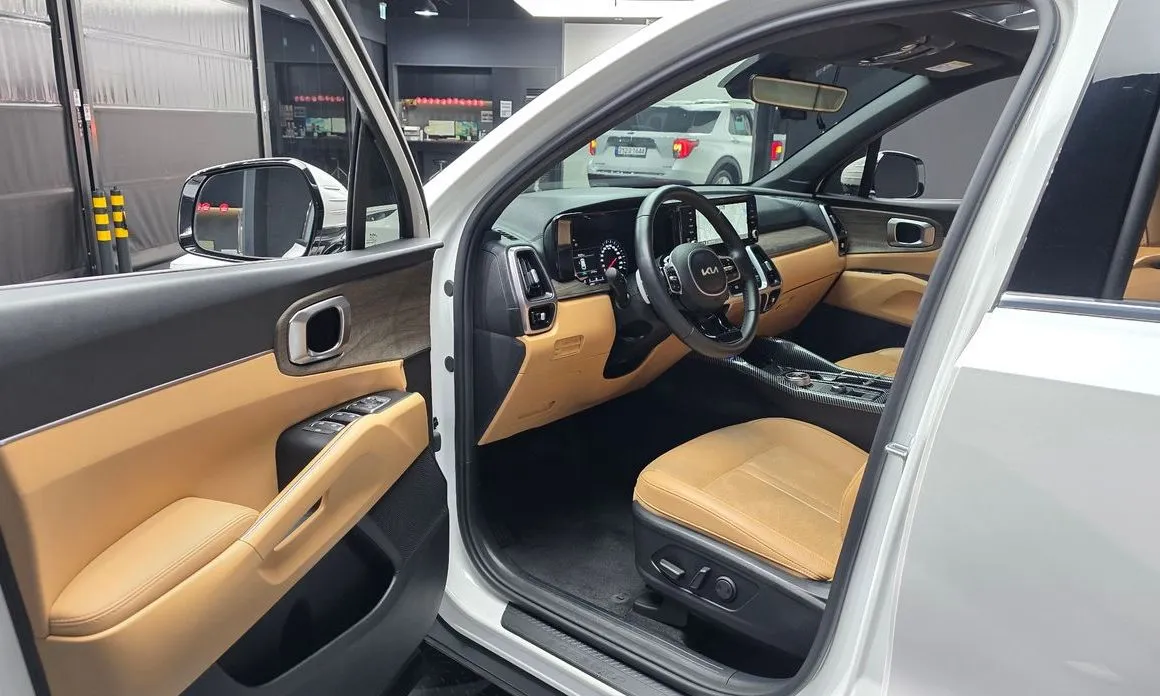 Kia Sorento — фото 10