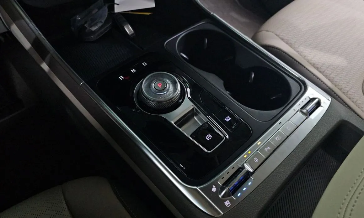 Kia Carnival — фото 2