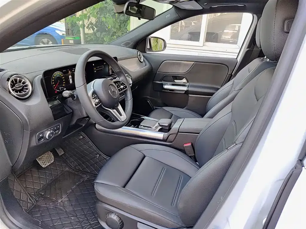 Mercedes-Benz GLA — фото 4