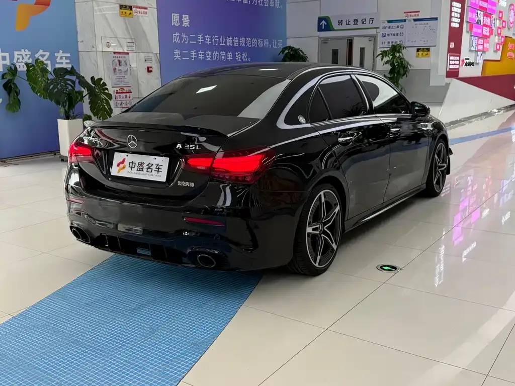 Mercedes-Benz A-Class AMG — фото 8